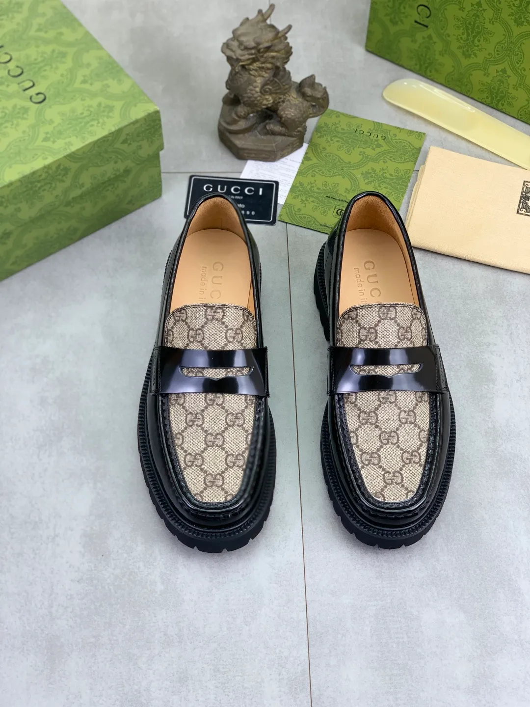 Men's shoes P580💰【New style】🆘Water dyed cowhide lining (GUCCI) Gucci business leather shoes, made of original imported Italian 🇮🇹 open-edge beaded calfskin, fully water-dyed cowhide lining, carefully handmade by professional shoemakers, the original version is specially designed for wear-resistant and lightweight foam outsole. Standard code: 38-45 5️⃣color🉑️select